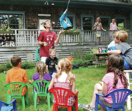 Janoah Bailin Juggles at Cataumet Arts - cropped.jpg